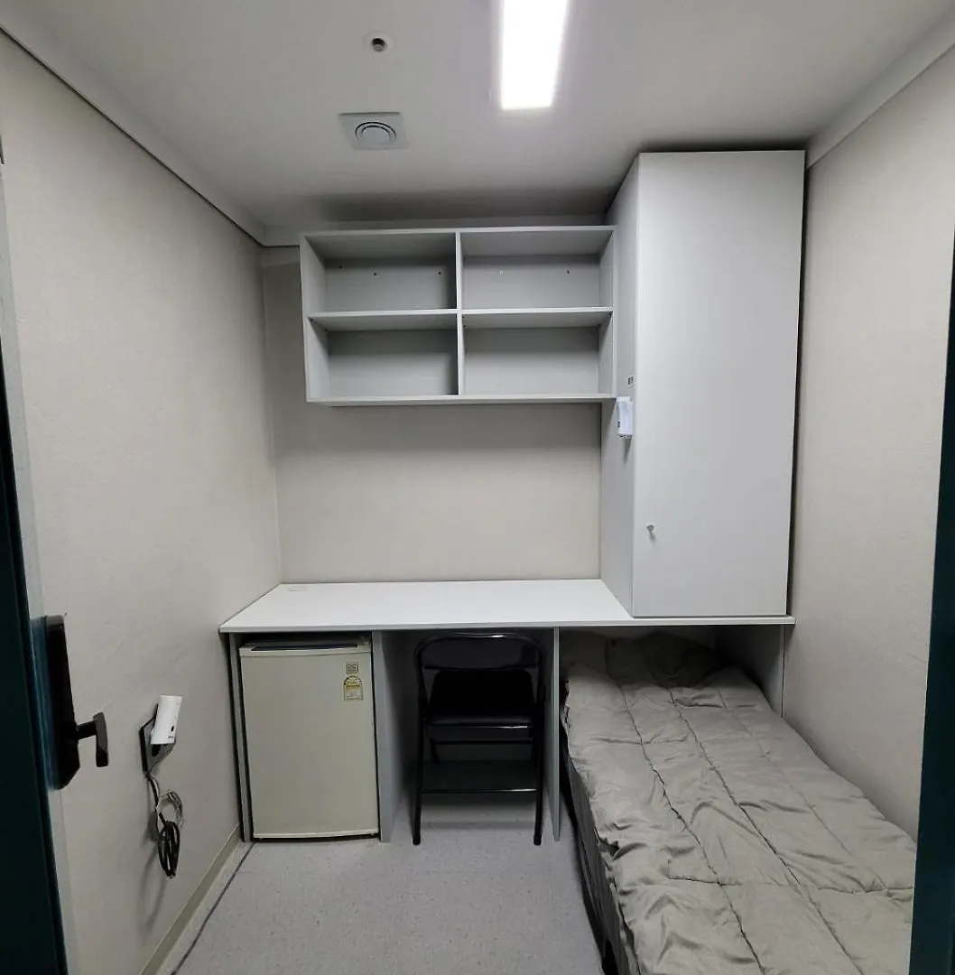 Female Only - Coco Stay Jongno Hyehwa Station Seoul