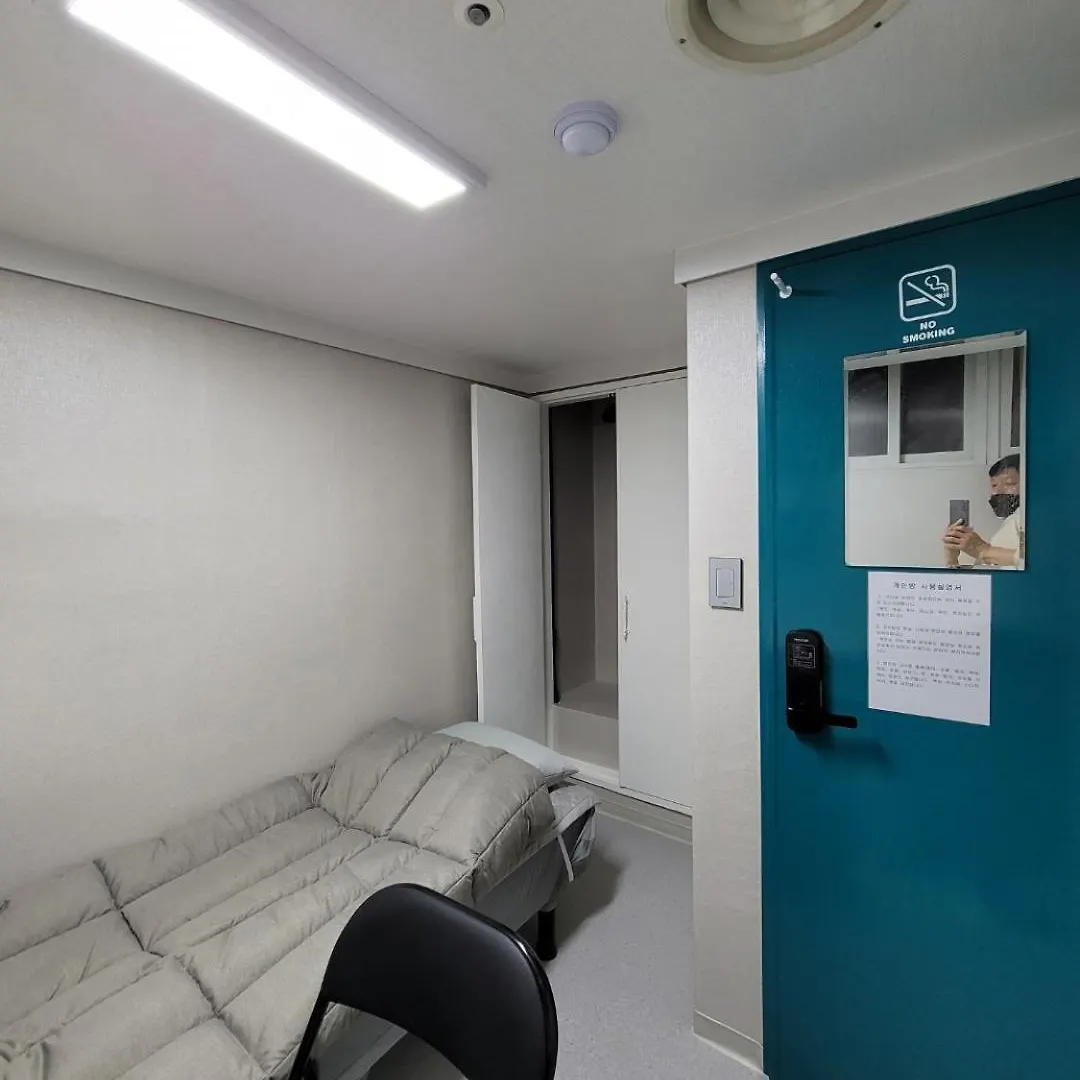 Female Only - Coco Stay Jongno Hyehwa Station Seul