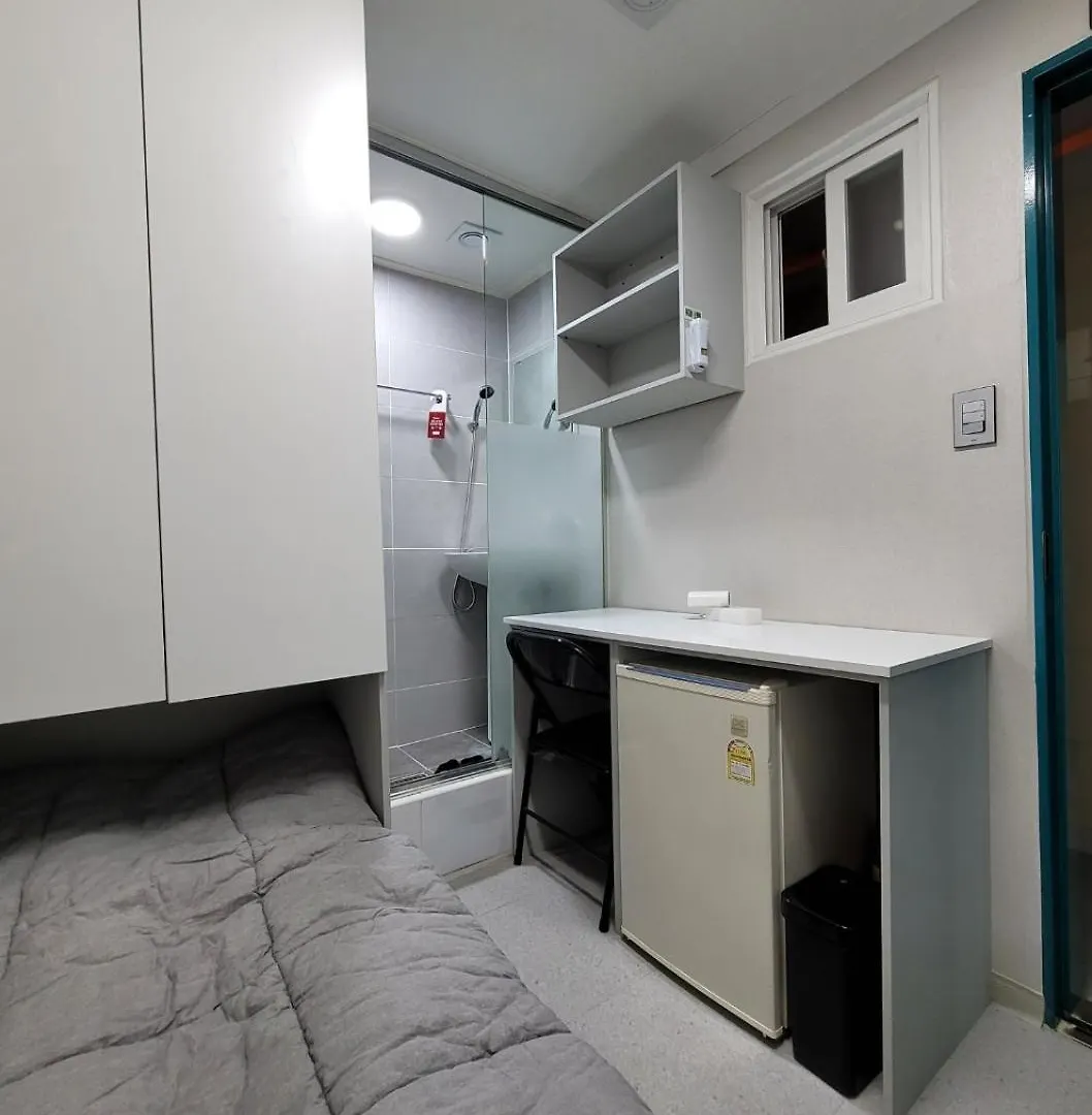 Female Only - Coco Stay Jongno Hyehwa Station Seul Albergue
