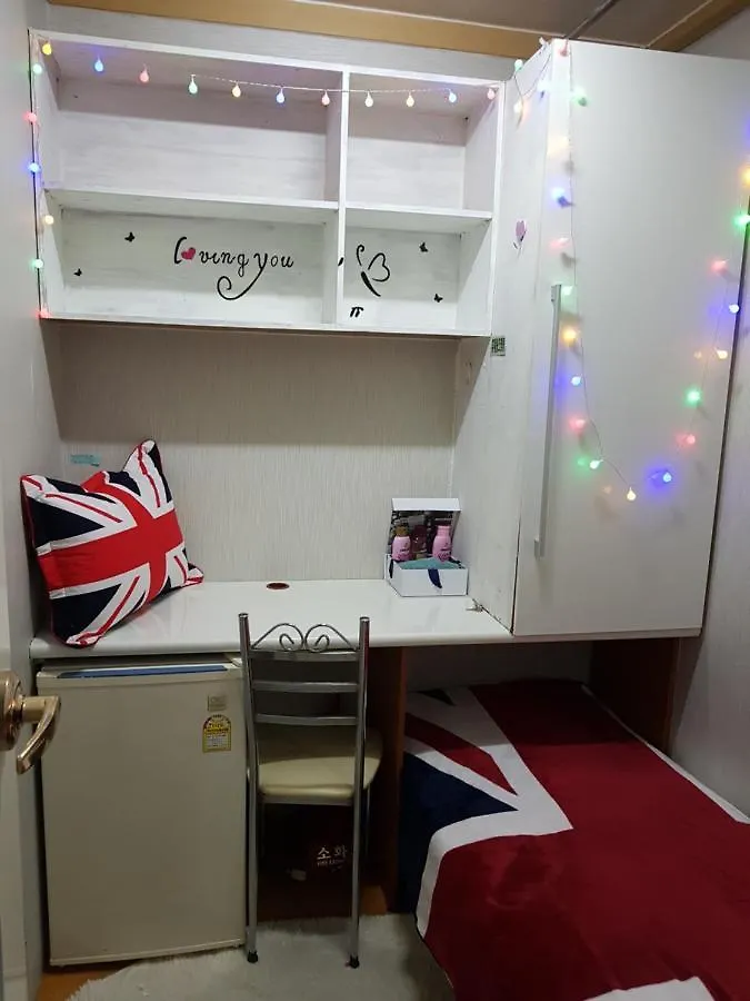 Female Only - Coco Stay Jongno Hyehwa Station Seul Albergue